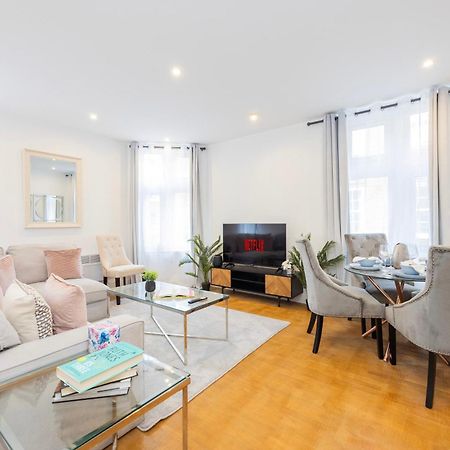 Block Of Apartments In Croydon ,Long Stays , Weekly & Monthly Offers , Contractors , Relocations , Leisure & Family Stays Exterior photo