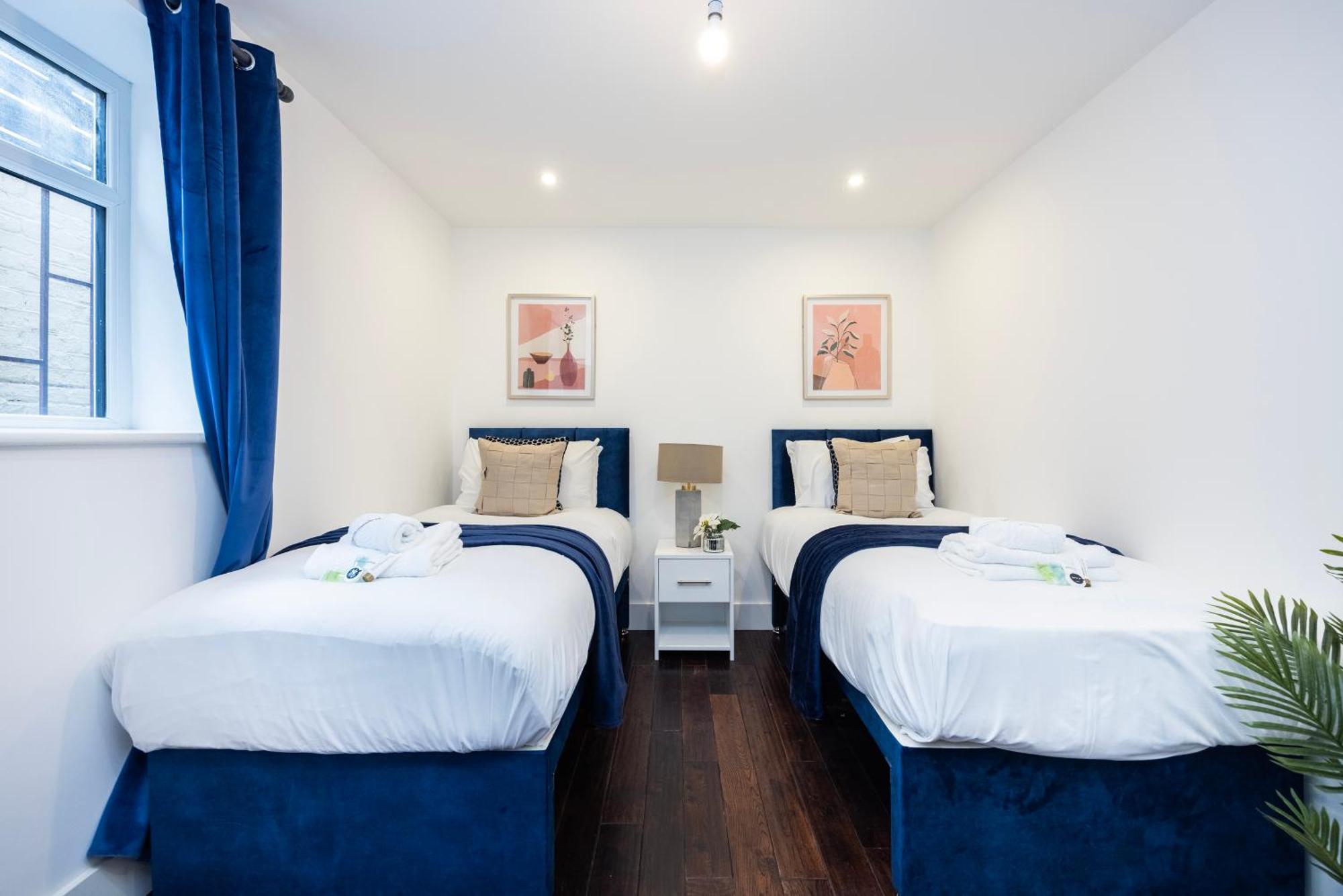 Block Of Apartments In Croydon ,Long Stays , Weekly & Monthly Offers , Contractors , Relocations , Leisure & Family Stays Exterior photo