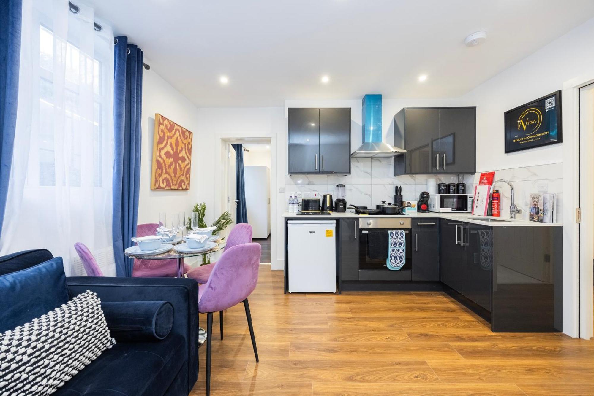 Block Of Apartments In Croydon ,Long Stays , Weekly & Monthly Offers , Contractors , Relocations , Leisure & Family Stays Exterior photo