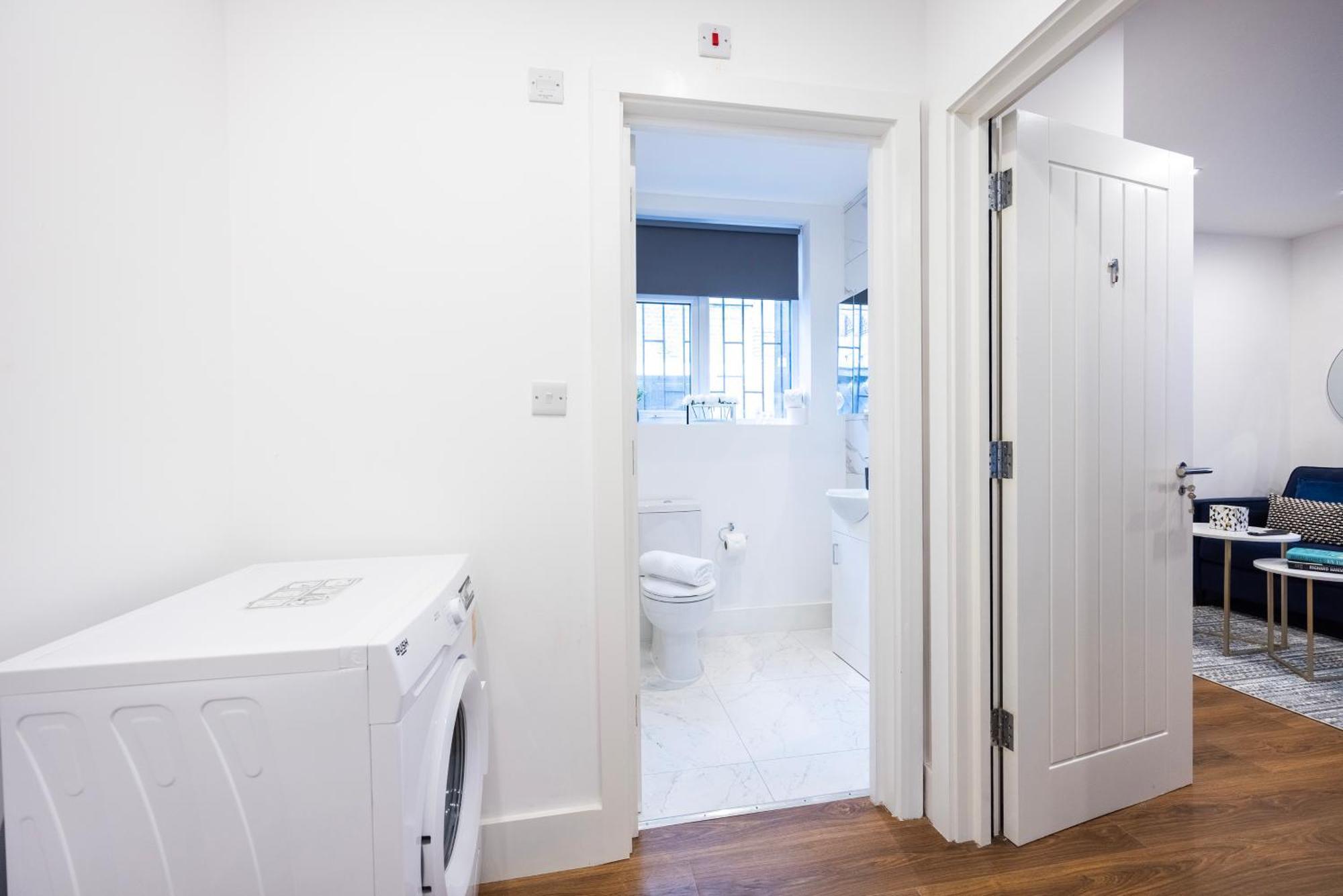 Block Of Apartments In Croydon ,Long Stays , Weekly & Monthly Offers , Contractors , Relocations , Leisure & Family Stays Exterior photo