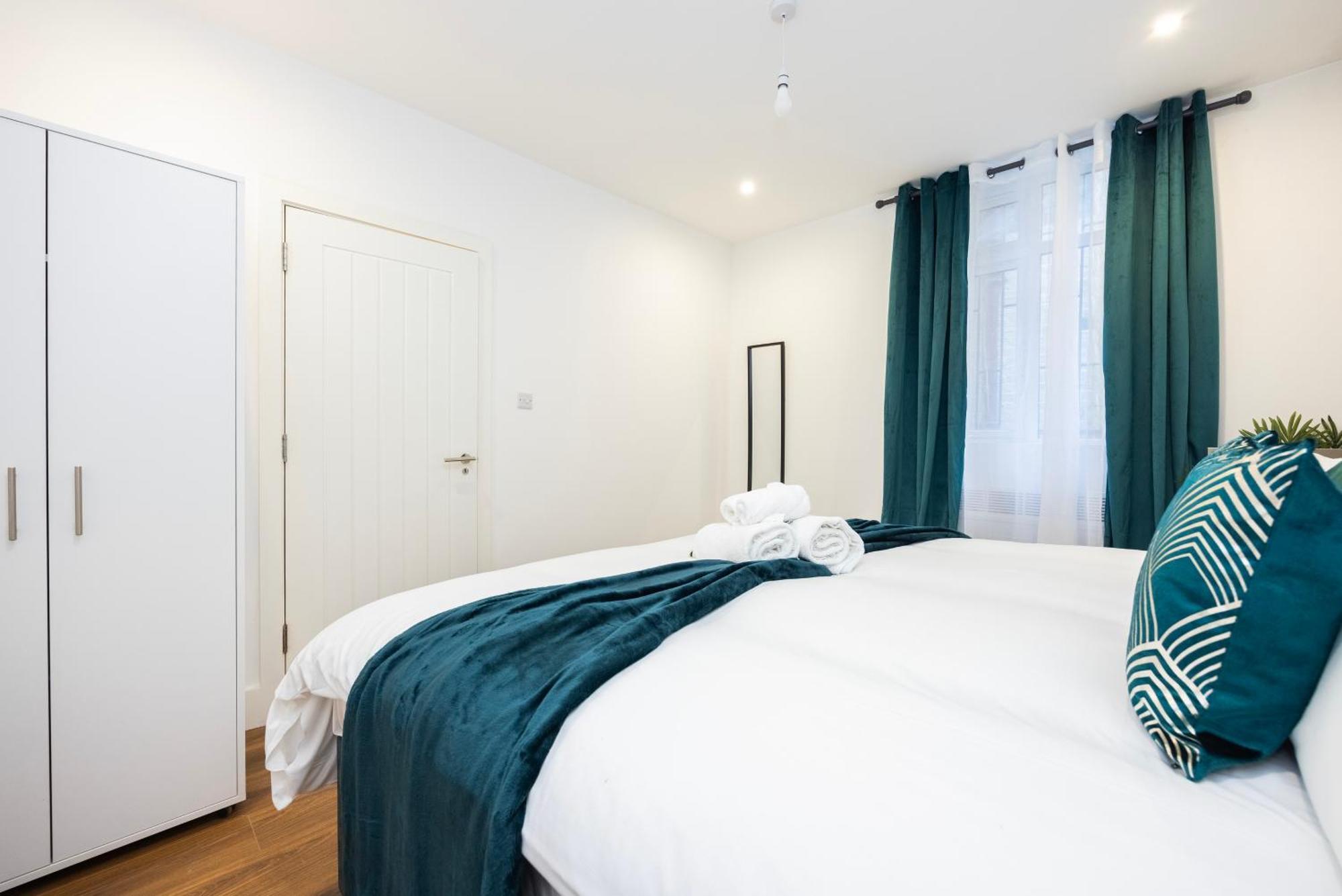 Block Of Apartments In Croydon ,Long Stays , Weekly & Monthly Offers , Contractors , Relocations , Leisure & Family Stays Exterior photo